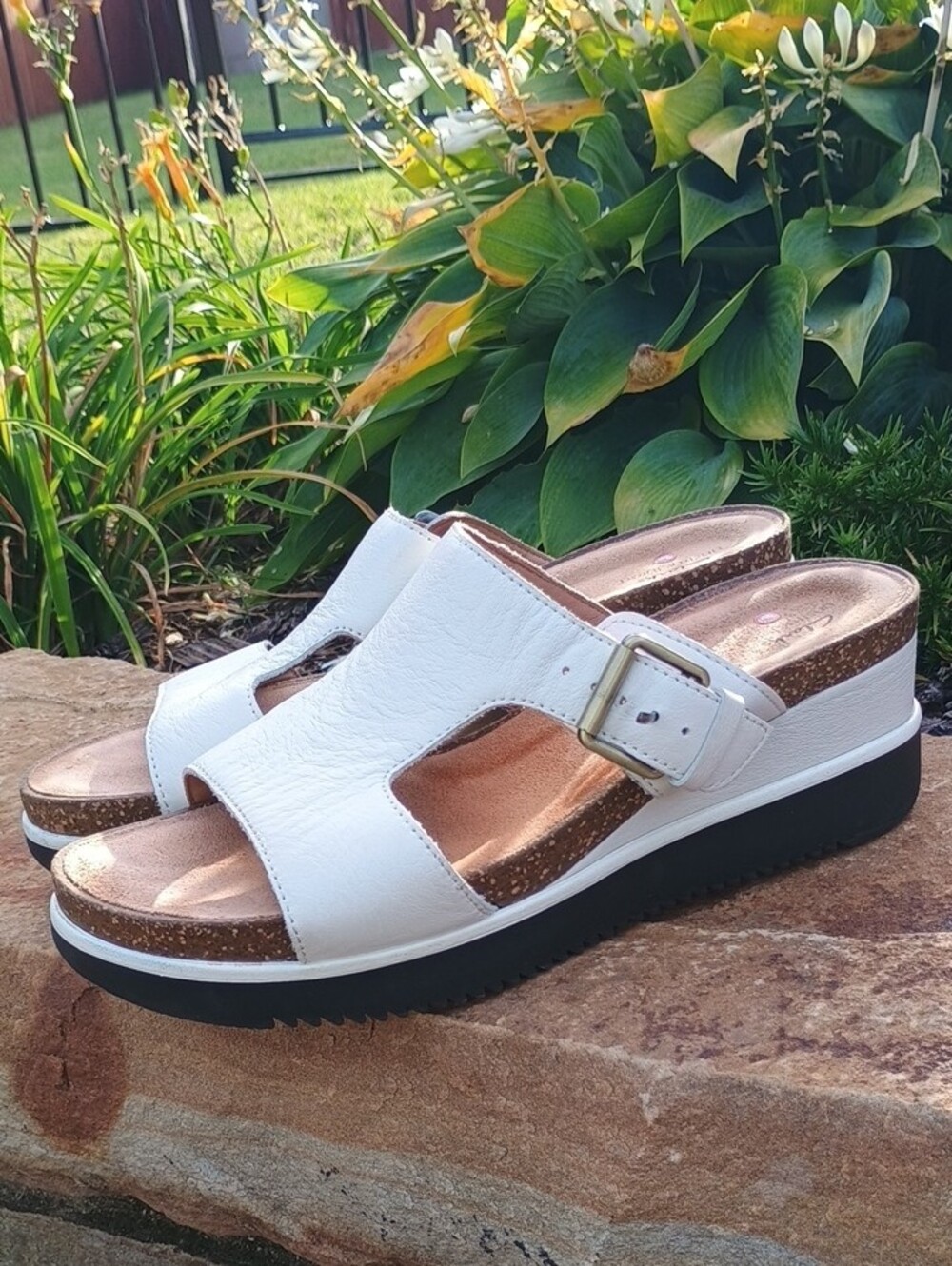 Clarks Unstructured Lizby Ease White Comfort Leather Wedge Sandals Women's 10